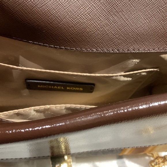 NWT Michael Kors Kingsley Marigold set - Picture 3 of 8